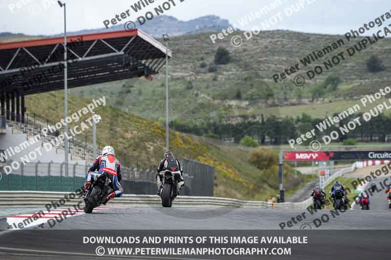 cadwell no limits trackday;cadwell park;cadwell park photographs;cadwell trackday photographs;enduro digital images;event digital images;eventdigitalimages;navarra;no limits trackdays;peter wileman photography;racing digital images;trackday digital images;trackday photos